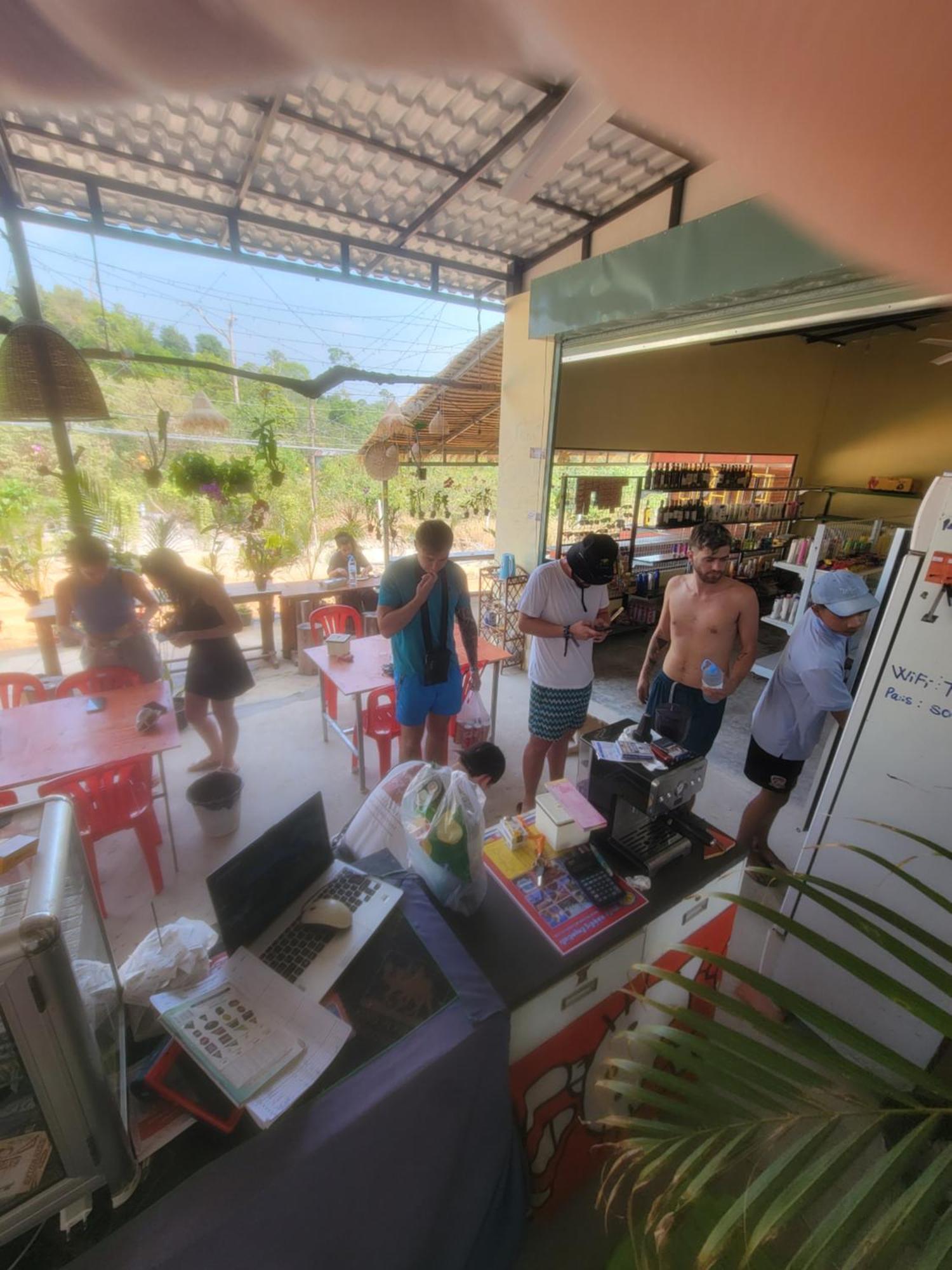 Top View Kohrong Kaoh Touch Exterior photo